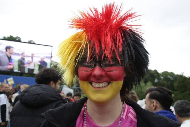 27 06 2024 Dortmund, EURO24 quarter-finals Public Viewing in Westfalenpark Germany beats Spain 2-1 after extra time The fans are both jubilant and disappointed during the match The German team is eliminated from the tournament