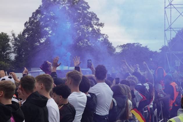 27 06 2024 Dortmund, EURO24 quarter-finals Public Viewing in Westfalenpark Germany beats Spain 2-1 after extra time The fans were both jubilant and disappointed during the match The German team is eliminated from the tournament A few pyros were lit