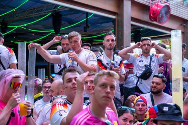 20240705 Euro 2024 PALMA, SPAIN JULY 5 2024 Football fans at Ballermann at Euro 2024 on July 5, 2024 in Palma, Palma Baleares Spain