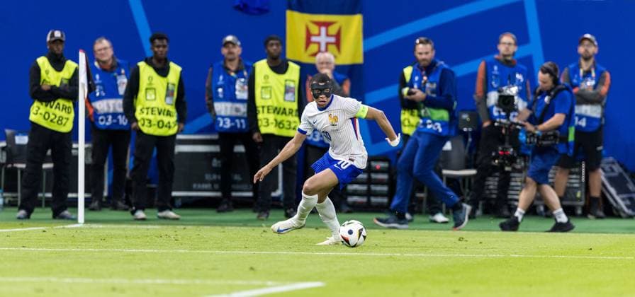 Portugal v France - UEFA EURO, EM, Europameisterschaft,Fussball 2024: Quarter-Final Kylian Mbappe during the UEFA Euro 2024 Quarter Final match between Portugal v France, at the stadium in Hamburg, Germany, on July 5, 2024. Hamburg Germany  Copyright: xFotoxOlimpikx originalFilename:jastrzebowski-portugal240705_np87L.jpg