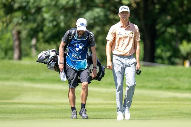 Jeremy Paul with his caddy, BMW International Open 2024, Golf, 06 07 2024 Munich Bavaria Germany Copyright: xkolbert-press UlrichxGamelx