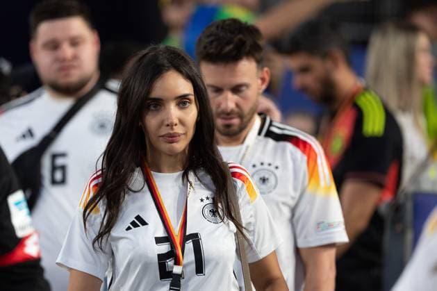 Sara wife of Ilkay Guendogan Germany 21 GER, Spain ESP vs Germany GER , European Football Championship, UEFA EURO 2024, quarterfinals, 05 07 24, GER, Spain ESP vs Germany GER , European Football Championship, UEFA EURO 2024, quarterfinals, 05 07 24 Stuttgart Copyright: xEibner-Pressefoto WolfgangxFrankx EP_WFK