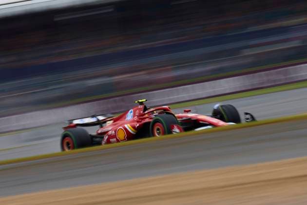 F1 Grand Prix of Great Britain - Qualifying Carlos Sainz of Spain driving the (55) Scuderia Ferrari SF-24 on track during Qualifying ahead of the F1 Grand Prix of Great Britain at Silverstone Circuit on July 6, 2024, in Northampton, England. Northampton Silverstone Circuit Northampton England RL_GPF1GB24_00789 Copyright: xRicardoxLarreinax