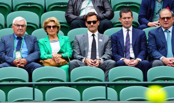 Roger Federer next to his parents and Tim Henman on No.1 Court Wimbledon Tennis Championships, Day 6, The All England Lawn Tennis and Croquet Club, London, UK - 06 Jul 2024  Copyright: xJavierxGarcia Shutterstockx 14574535r