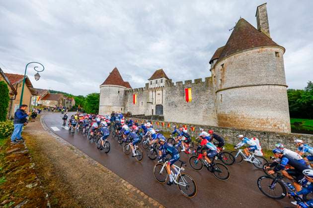 Tour de France 2024 - Stage 08 COLOMBEY-LES-DEUX-EGLISES, FRANCE - JULY 06 : Illustration picture of the peloton during stage 8 of the 111th edition of the Tour de France 2024 cycling race, a stage of 183,5 kms with start in Semur-En-Auxois and finish in Colombey-Les-Deux-Eglises on July 06, 2024 in Colombey-Les-Deux-Eglises, France, 06 07 2024 Colombey-Les-Deux-Eglises France  Copyright: xLucaxBettinix