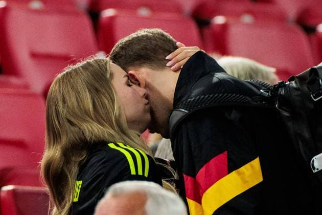 UEFA EURO 2024 Spain Germany 05 07 2024 Manuel Neuer Germany, 1 with Mrs. Anika Bissel, hug UEFA EURO 2024 Spain Germany Stuttgart Arena, Stuttgart on 05 07 2024 Copyright: xBEAUTIFULxSPORTS Wunderlx