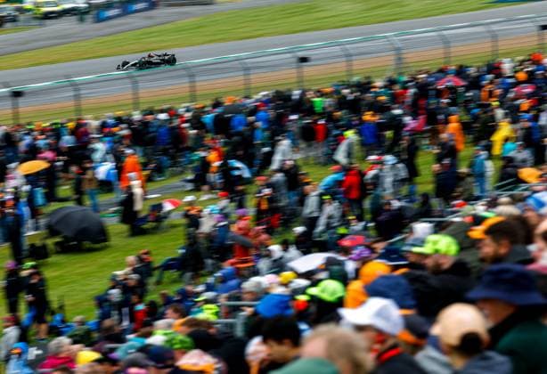 44 Lewis Hamilton GBR, Mercedes AMG Petronas F1 Team , F1 Grand Prix of Great Britain at Silverstone Circuit on July 6, 2024 in Silverstone, Great Britain Photo by HOCH ZWEI Silverstone Great Britain