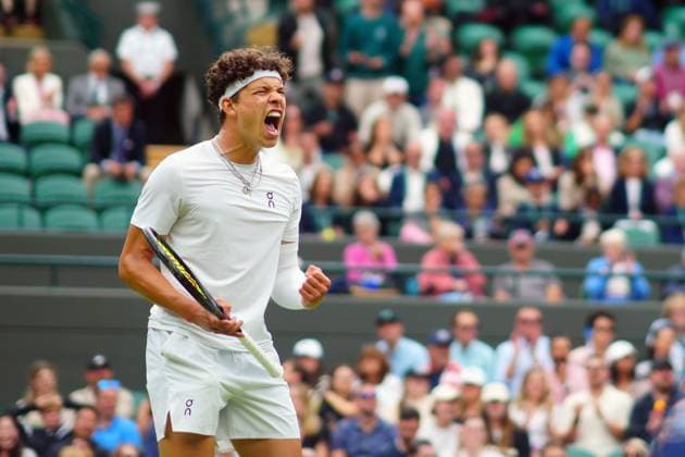 Ben Shelton celebrates during his third round match Wimbledon Tennis Championships, Day 6, The All England Lawn Tennis and Croquet Club, London, UK - 06 Jul 2024  Copyright: xJavierxGarcia Shutterstockx 14574535ec