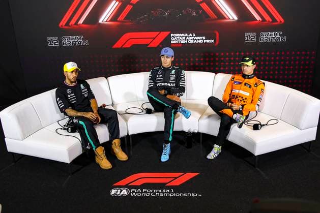 HAMILTON Lewis (gbr), Mercedes AMG F1 Team W15, RUSSELL George (gbr), Mercedes AMG F1 Team W15 and NORRIS Lando (gbr), McLaren F1 Team MCL38, portrait, press conference, PK, Pressekonferenz during the Formula 1 Qatar Airways British Grand Prix 2024, 12th round of the 2024 Formula One World Championship, WM, Weltmeisterschaft from July 5 to 7, 2024 on the Silverstone Circuit, in Silverstone, United Kingdom - F1 - BRITISH GRAND PRIX 2024 DPPI Panoramic 240706_R12_GRAN_BRETAGNA_DP_EA020330