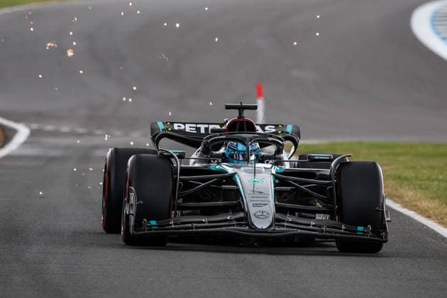 63 RUSSELL George (gbr), Mercedes AMG F1 Team W15, action during the Formula 1 Qatar Airways British Grand Prix 2024, 12th round of the 2024 Formula One World Championship, WM, Weltmeisterschaft from July 5 to 7, 2024 on the Silverstone Circuit, in Silverstone, United Kingdom - F1 - BRITISH GRAND PRIX 2024 DPPI Panoramic  240706_R12_GRAN_BRETAGNA_DP_XB3_6778