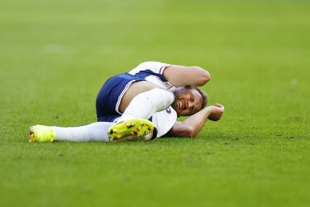 DUSSELDORF, Dusseldorf Arena ,06-07-2024 , European Football Championship Euro2024, round of 8 match no.48 between England and Switzerland, England player Harry Kane injured England - Switzerland (Euro2024)  x25696865x Copyright: