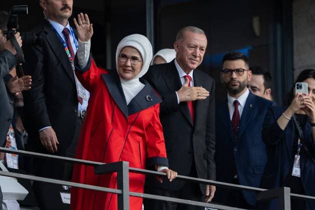 240706 Recep Tayyip Erdogan, president of Turkiye, in the stands ahead of the UEFA Euro 2024 Football Championship quarterfinal between Netherlands and Türkiye on July 6, 2024 in Berlin Photo Jesper Zerman BILDBYRAN kod JZ JZ0552 fotboll football soccer fotball fotballs em europamästerskap em uefa euro uefa european football championship euro 2024 nederländerna holland netherlands türkiye bbeng  Copyright: JESPERxZERMAN BB240706JZ031