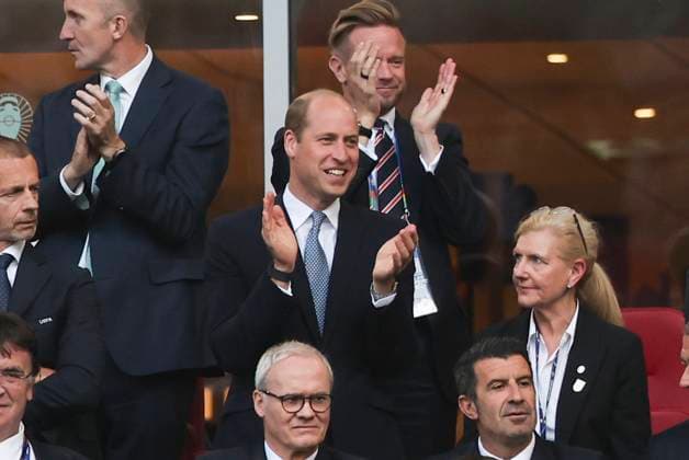 England v Switzerland UEFA EURO, EM, Europameisterschaft,Fussball 2024 Prince William reacts after Jordan Pickford of England saves the spot kick by Manuel Akanji of Switzerland during the penalty shoot out at the end of the UEFA Euro 2024 match at Merkur Spiel-Arena, Düsseldorf UK Newspapers OUT Copyright: xPaulxChestertonx FIL-20329-0256