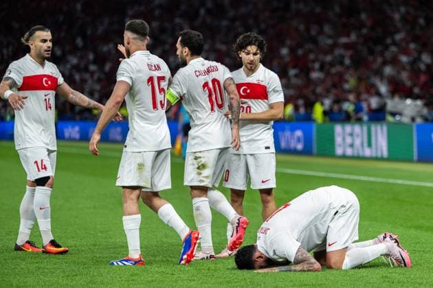 240706 Samet Akaydin of Türkiye celebrates after scoring 0 1 during the UEFA Euro 2024 Football Championship quarterfinal between Netherlands and Türkiye on July 6, 2024 in Berlin Photo Jesper Zerman BILDBYRAN kod JZ JZ0552 fotboll football soccer fotball fotballs em europamästerskap em uefa euro uefa european football championship euro 2024 nederländerna holland netherlands türkiye bbeng celebrate jube  Copyright: JESPERxZERMAN BB240706JZ068