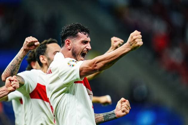 Turkey celebrates after scoring 0 1 with a header Samet Akaydin Turkey, 04 GER, Netherlands vs Turkey, European Football Championship, UEFA Euro 2024, quarter-final, 06 07 2024 GER, Netherlands vs Turkey, European Football Championship, UEFA Euro 2024, quarter-final, 06 07 2024 Berlin Copyright: xEibner-Pressefoto MarcelxvonxFehrnx EP_MFN