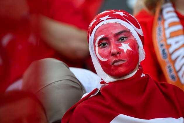 Netherlands v Turkiye - UEFA EURO, EM, Europameisterschaft,Fussball 2024 A fan of Turkiye with painted face looks on prior to the UEFA EURO 2024 quarter-final football match between Netherlands and Turkiye. Berlin Germany Copyright: xNicolòxCampox
