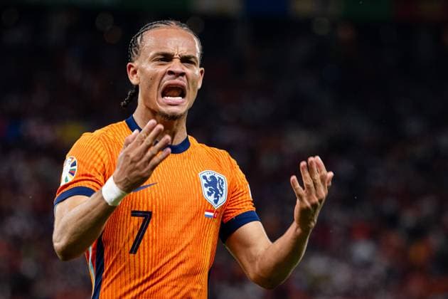 240706 Xavi Simons of Netherlands during the UEFA Euro 2024 Football Championship quarterfinal between Netherlands and Türkiye on July 6, 2024 in Berlin Photo Jesper Zerman BILDBYRAN kod JZ JZ0552 fotboll football soccer fotball fotballs em europamästerskap em uefa euro uefa european football championship euro 2024 nederländerna holland netherlands türkiye bbeng  Copyright: JESPERxZERMAN BB240706JZ119