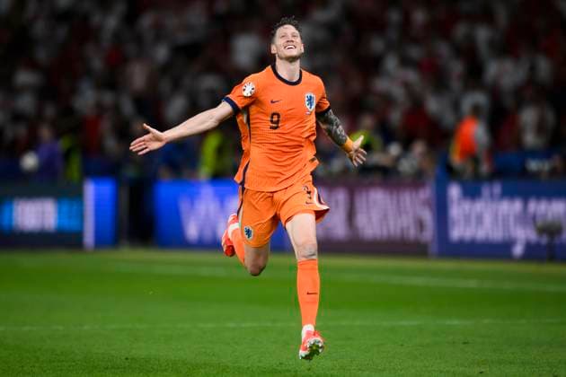 Netherlands v Turkiye - UEFA EURO, EM, Europameisterschaft,Fussball 2024 Wout Weghorst of Netherlands celebrates the victory following the final whistle of the UEFA EURO 2024 quarter-final football match between Netherlands and Turkiye. Berlin Germany Copyright: xNicolòxCampox