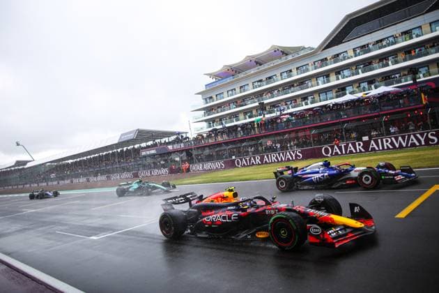 11 Sergio Perez MEX, Oracle Red Bull Racing , 22 Yuki Tsunoda JPN, Visa Cash App RB Formula One Team , F1 Grand Prix of Great Britain at Silverstone Circuit on July 6, 2024 in Silverstone, Great Britain Photo by HOCH ZWEI Silverstone Great Britain