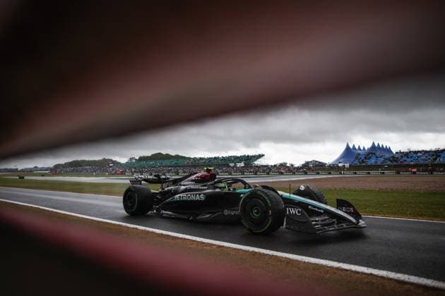 44 Lewis Hamilton GBR, Mercedes AMG Petronas F1 Team , F1 Grand Prix of Great Britain at Silverstone Circuit on July 6, 2024 in Silverstone, Great Britain Photo by HOCH ZWEI Silverstone Great Britain
