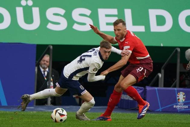 National team, Football, UEFA Euro2024, Euro 2024, Quarter-finals, Düsseldorf, England Switzerland Cole Palmer, Englan, Silvan Widmer Switzerland