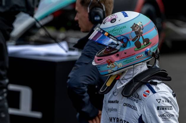 SILVERSTONE, UNITED KINGDOM: Alex Albon, racing for the Williams Racing team during the 2024 Formula 1 British Grand Prix at the Silverstone Circuit in Silverstone, United Kingdom