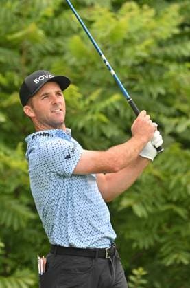 SILVIS, IL - JULY 06: Golfer Denny McCarthy watches his ball after teeing off on the 2 hole during the third round of the John Deere Golf PGA, Golf Herren Classic on July 06, 2024, at TPC Deere Run in Silvis IL. (Photo by Keith Gillett Icon Sportswire) GOLF: JUL 06 PGA John Deere Classic EDITORIAL USE ONLY Icon240706106