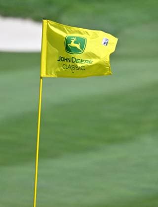 SILVIS, IL - JULY 06: A John Deere flag as seen during the third round of the John Deere Golf PGA, Golf Herren Classic on July 06, 2024, at TPC Deere Run in Silvis IL. (Photo by Keith Gillett Icon Sportswire) GOLF: JUL 06 PGA John Deere Classic EDITORIAL USE ONLY Icon24070673