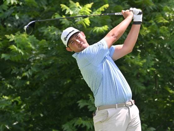 SILVIS, IL - JULY 06: Golfer Rico Holy tees off on the 2 hole during the third round of the John Deere Golf PGA, Golf Herren Classic on July 06, 2024, at TPC Deere Run in Silvis IL. (Photo by Keith Gillett Icon Sportswire) GOLF: JUL 06 PGA John Deere Classic EDITORIAL USE ONLY Icon24070677
