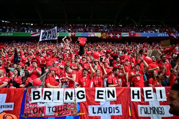 Fans Switzerland, England Switzerland, Football, UEFA Euro 2024, Quarter-finals, 06 07 2024 Düsseldorf North Rhine-Westphalia Germany Copyright: xkolbert-press MarcxNiemeyerx