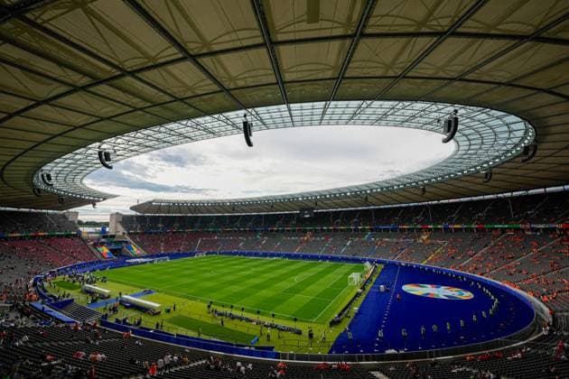 Berlin, Germany, July 6th 2024: General view inside the Olympiastadion prior to the UEFA EURO, EM, Europameisterschaft,Fussball 2024 Germany quarterfinal football match between Netherlands and Turkiye at Olympiastadion in Berlin, Germany. (Daniela Porcelli SPP)  Copyright: xDanielaxPorcellix xSPPx spp-en-DaPoSp-20240706-_DP10058