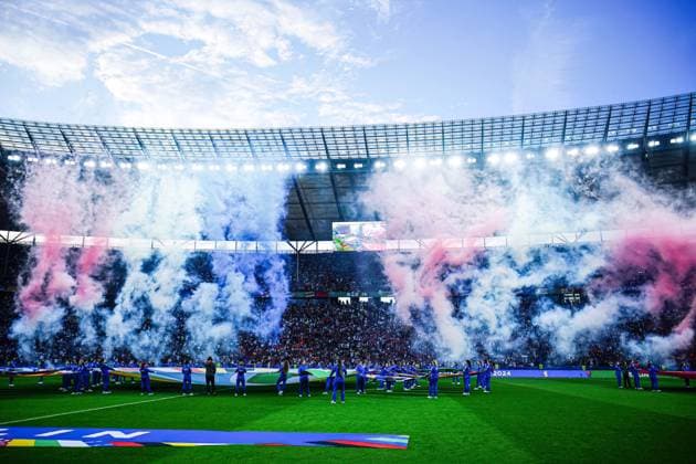 Pyrotechnics in the colors of the Netherlands and Turkey GER, Netherlands vs Turkey, European Football Championship, UEFA Euro 2024, quarter-finals, 06 07 2024 GER, Netherlands vs Turkey, European Football Championship, UEFA Euro 2024, quarter-finals, 06 07 2024 Berlin Copyright: xEibner-Pressefoto MarcelxvonxFehrnx EP_MFN