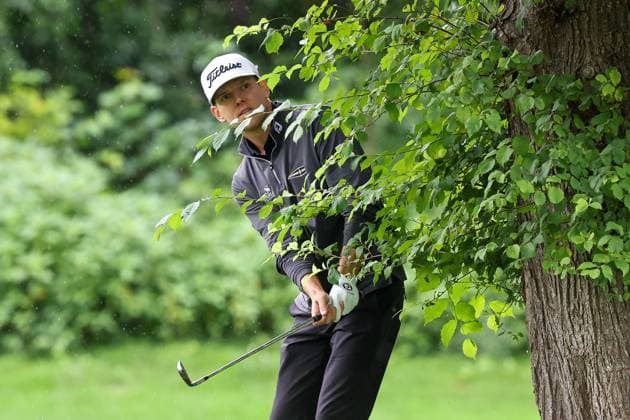 difficult situation for Jeremy Paul GER , hits out of the rough, BMW International Open 2024, Golf, DP World Tour, Men, Final, 07 07 2024 Moosinning Bayern Germany Copyright: xkolbert-press ChristianxKolbertx