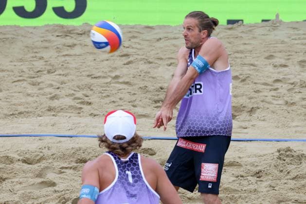 Beach volleyball, Beachvolleyball - Pro Beach Battle Masters SEEWALCHEN,AUSTRIA,07.JUL.24 - BEACH VOLLEYBALL - Beach Volleyball Tour PRO, Pro Beach Battle Masters Litzlberg. Image shows Felix Friedl (AUT).  GEPAxpictures xMathiasxMandl