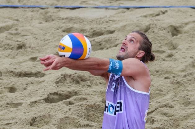 Beach volleyball, Beachvolleyball - Pro Beach Battle Masters SEEWALCHEN,AUSTRIA,07.JUL.24 - BEACH VOLLEYBALL - Beach Volleyball Tour PRO, Pro Beach Battle Masters Litzlberg. Image shows Felix Friedl (AUT).  GEPAxpictures xMathiasxMandl