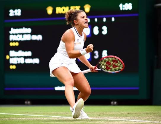 Jasmine Paolini celebrates during her fourth round match Wimbledon Tennis Championships, Day 7, The All England Lawn Tennis and Croquet Club, London, UK - 07 Jul 2024  Copyright: xJamesxMarsh Shutterstockx 14575060ai