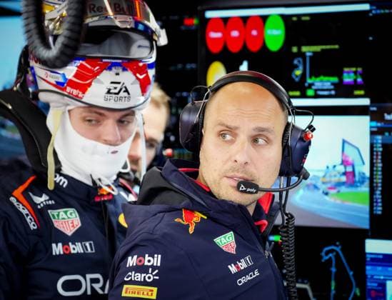 SILVERSTONE - Max Verstappen (Red Bull Racing) and his engineer Gianpiero Lambiase prior to the British Grand Prix. ANP SANDER KONING xVIxANPxSportx xxANPxIVx 502984737 originalFilename: 502984737.jpg