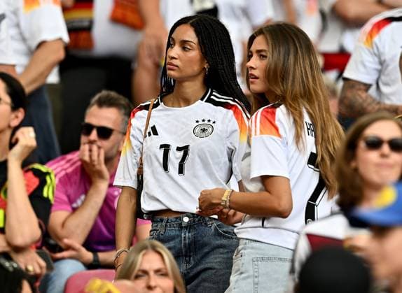 05 07 2024, xscotx, European Football Championship 2024 quarterfinals, Spain Germany, emspor, v l Aaliyah girlfriend of Florian Wirtz , Sophia Weber, the girlfriend of Kai Havertz Stuttgart