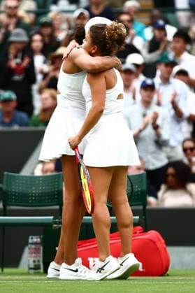 Madison Keys retires injured in her fourth round match against Jasmine Paolini Wimbledon Tennis Championships, Day 7, The All England Lawn Tennis and Croquet Club, London, UK - 07 Jul 2024  Copyright: xJamesxMarsh Shutterstockx 14575060bi