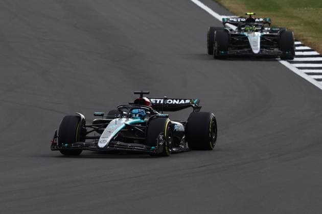 F1 British Grand Prix 2024 George Russell and Lewis Hamilton of Mercedes during the Formula 1 British Grand Prix at Silverstone Circuit in Northampton, Great Britain on July 7, 2024. Northampton United Kingdom  Copyright: xJakubxPorzyckix originalFilename:porzycki-f1britis240707_npQrc.jpg