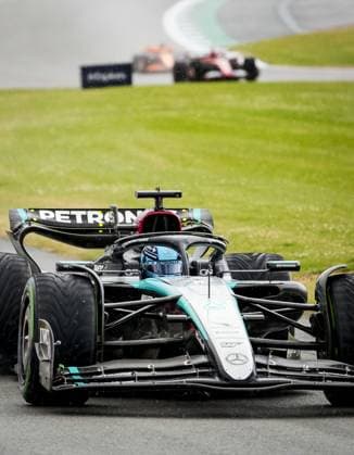 SILVERSTONE - George Russell (Mercedes) retires during the British Grand Prix. ANP SANDER KONING xVIxANPxSportx xxANPxIVx 502990638 originalFilename: 502990638.jpg