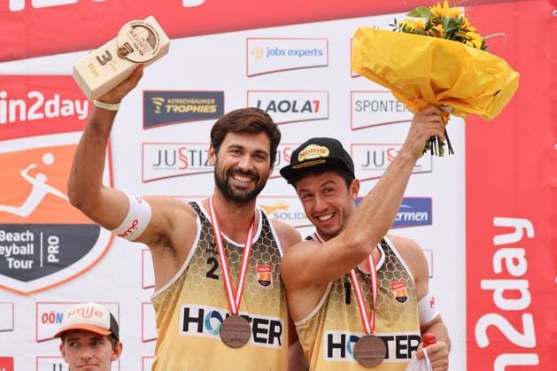 Beach volleyball, Beachvolleyball - Pro Beach Battle Masters SEEWALCHEN,AUSTRIA,07.JUL.24 - BEACH VOLLEYBALL - Beach Volleyball Tour PRO, Pro Beach Battle Masters Litzlberg. Image shows Christoph Dressler and Maximilian Trummer (AUT).  GEPAxpictures xMathiasxMandl