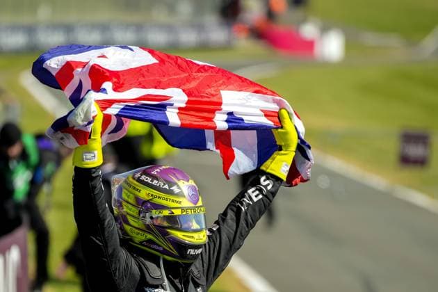 SILVERSTONE - Lewis Hamilton (Mercedes) wins the Grand Prix of Great Britain at the Silverstone Circuit. ANP SANDER KONING xVIxANPxSportx xxANPxIVx 502993392 originalFilename: 502993392.jpg