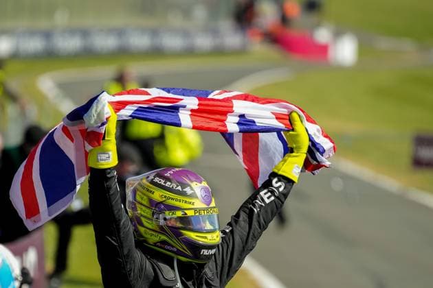 SILVERSTONE - Lewis Hamilton (Mercedes) wins the Grand Prix of Great Britain at the Silverstone Circuit. ANP SANDER KONING xVIxANPxSportx xxANPxIVx 502993541 originalFilename: 502993541.jpg