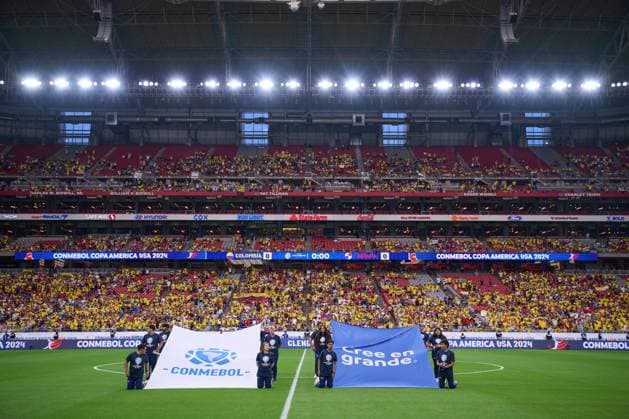 RECORD DATE NOT STATED Copa America USA 2024 Colombia 5-0 Panama - Quarter-final Protocolo during the CONMEBOL Copa America 2024 Quarter-final match between Colombia and Panama, at State Farm Stadium, on July 06, 2024 in Glendale, Arizona, United States. GLENDALE ARIZONA UNITED STATES  Copyright: xJorgexMartinezx 20240706170330_CA_QF_2024_COL_PAN_PROTOCOLO85