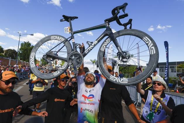 French Anthony Turgis of TotalEnergies celebrates after winning stage 9 of the 2024 Tour de France cycling race, from Troyes to Troyes, France (199 km) on Sunday 07 July 2024. The 111th edition of the Tour de France starts on Saturday 29 June and will finish in Nice, France on 21 July. POOLxLUCAxBETTINI  x96026351x