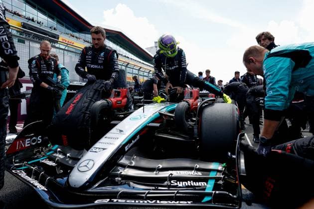 44 Lewis Hamilton GBR, Mercedes AMG Petronas F1 Team , F1 Grand Prix of Great Britain at Silverstone Circuit on July 7, 2024 in Silverstone, Great Britain Photo by HOCH ZWEI Silverstone Great Britain
