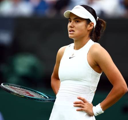 Emma Raducanu dejected during her fourth round match Wimbledon Tennis Championships, Day 7, The All England Lawn Tennis and Croquet Club, London, UK - 07 Jul 2024  Copyright: xJamesxMarsh Shutterstockx 14575060dj
