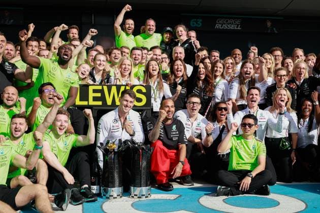 44 Lewis Hamilton GBR, Mercedes AMG Petronas F1 Team , Peter Bonnington GBR, Mercedes AMG Petronas F1 Team , F1 Grand Prix of Great Britain at Silverstone Circuit on July 7, 2024 in Silverstone, Great Britain Photo by HOCH ZWEI Silverstone Great Britain