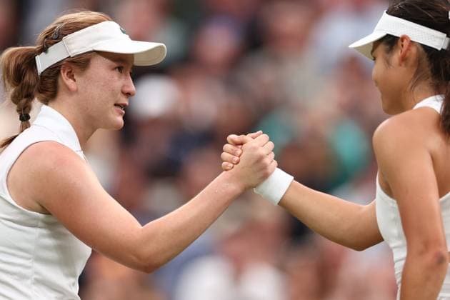 7th July 2024; All England Lawn Tennis and Croquet Club, London, England; Wimbledon Tennis Tournament, Day 7; Lulu Sun (NZL) shakes hands with Emma Raducanu (GBR) after she wins her fourth round match  ActionPlus12666056 ShaunxBrooks